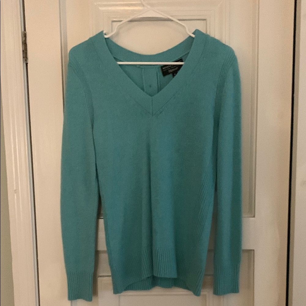 Women's V-Neck Sweater - Teal